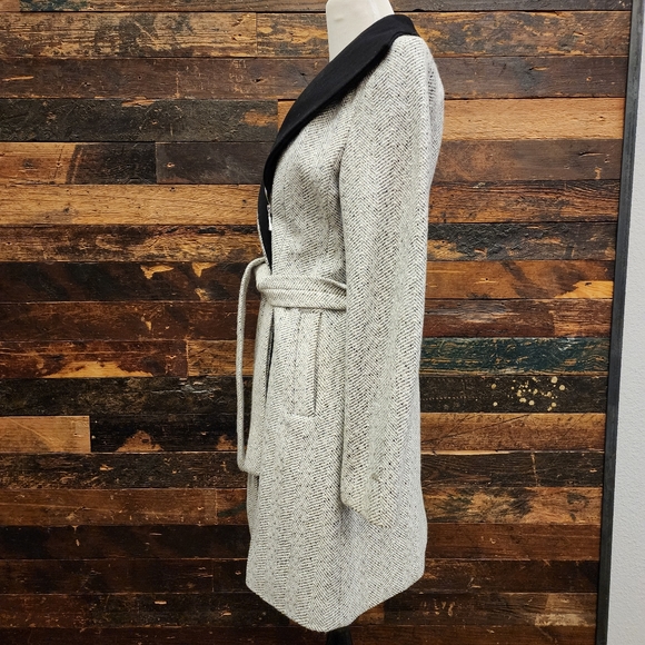 Tahari Small Wool Coat - Picture 4 of 13